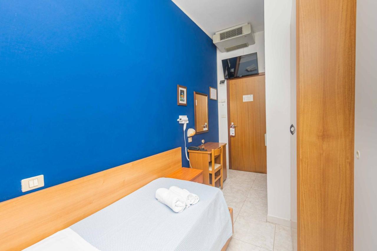 Hotel Arlino Rimini Exterior photo